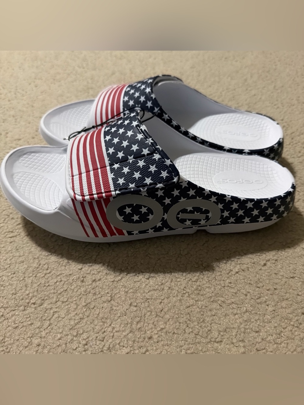 OOFOS Men’s Size 11 OOAHH Sport Flex Limited Edition USA Slides Sandals NEW